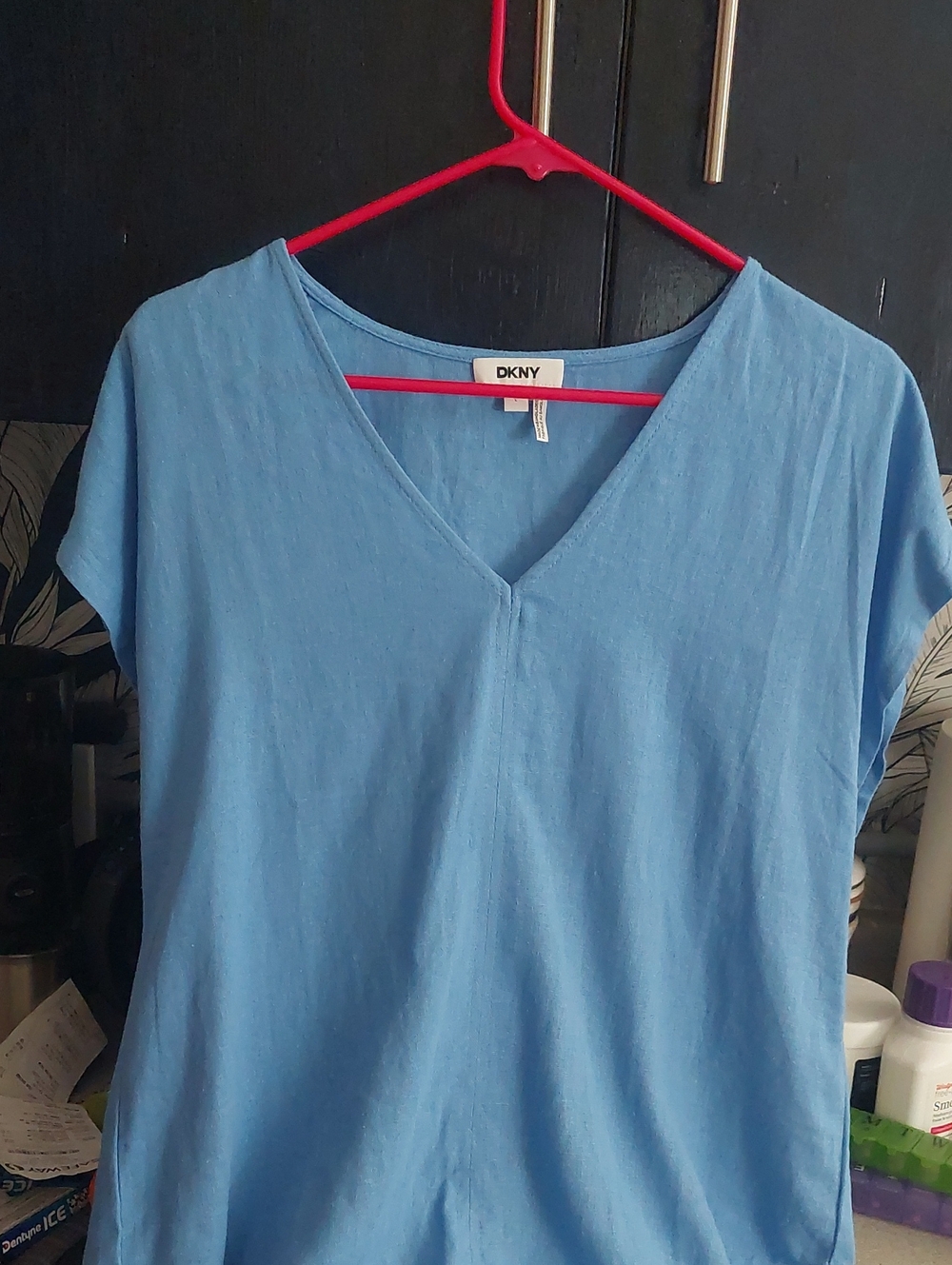DKNY Light Blue V-Neck Short Sleeve Tee Linen L